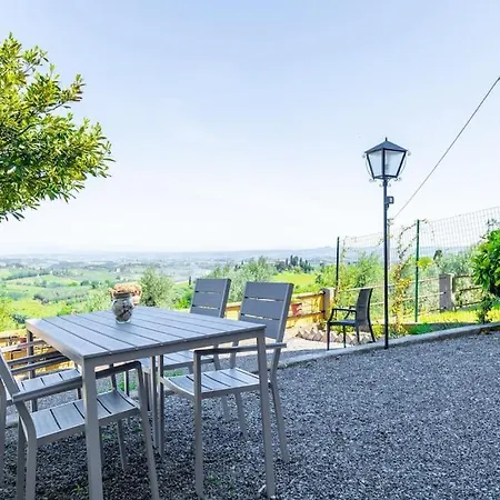 Apartman Central Garden, Views, 4 People San Gimignano
